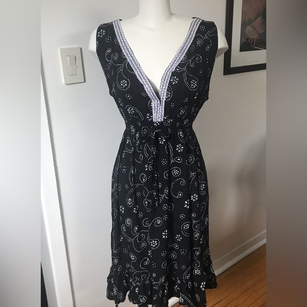 IBI Summer Dress - Size M/L